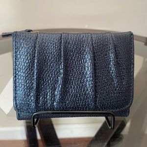 CUTE BLUE METALLIC WALLET